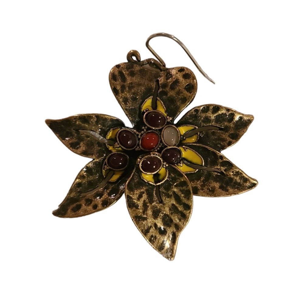 Lucky Brand flower earrings